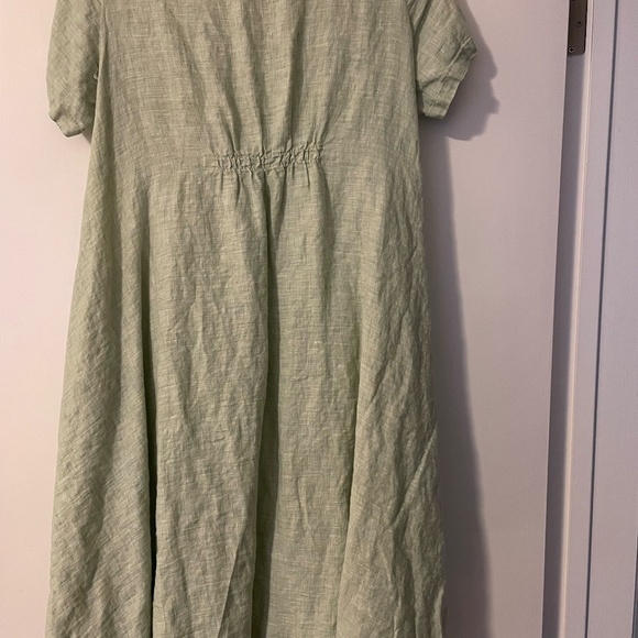 Yuvita Linens Mid Length Light Green Dress - Picture 3 of 3